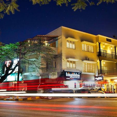Amber Inn Bangalore Buitenkant foto