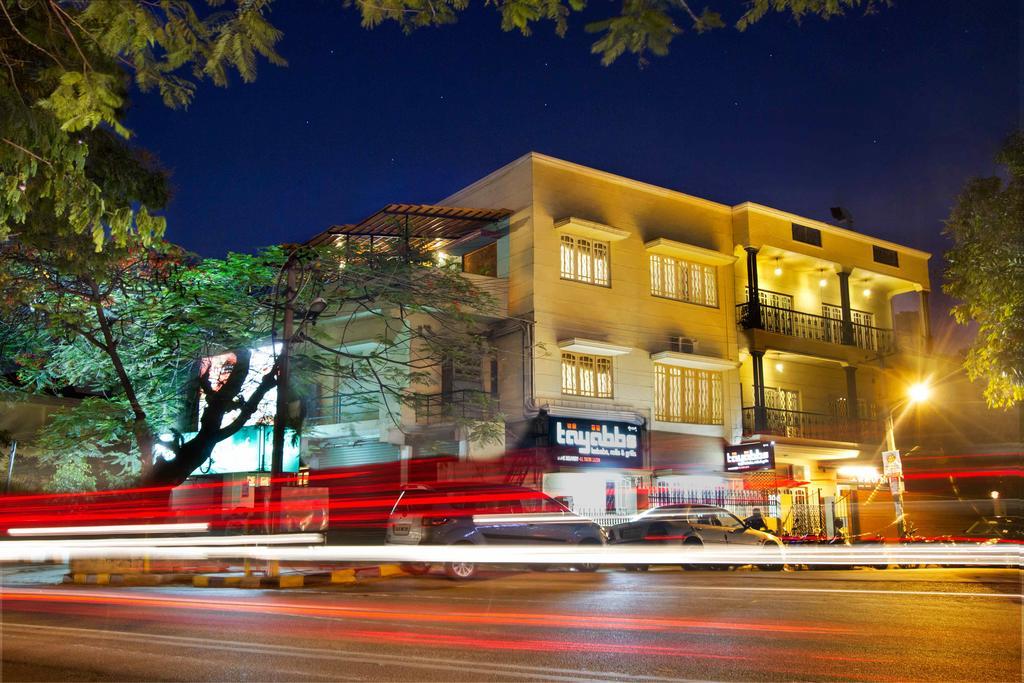 Amber Inn Bangalore Buitenkant foto