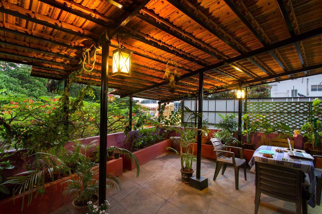 Amber Inn Bangalore Buitenkant foto