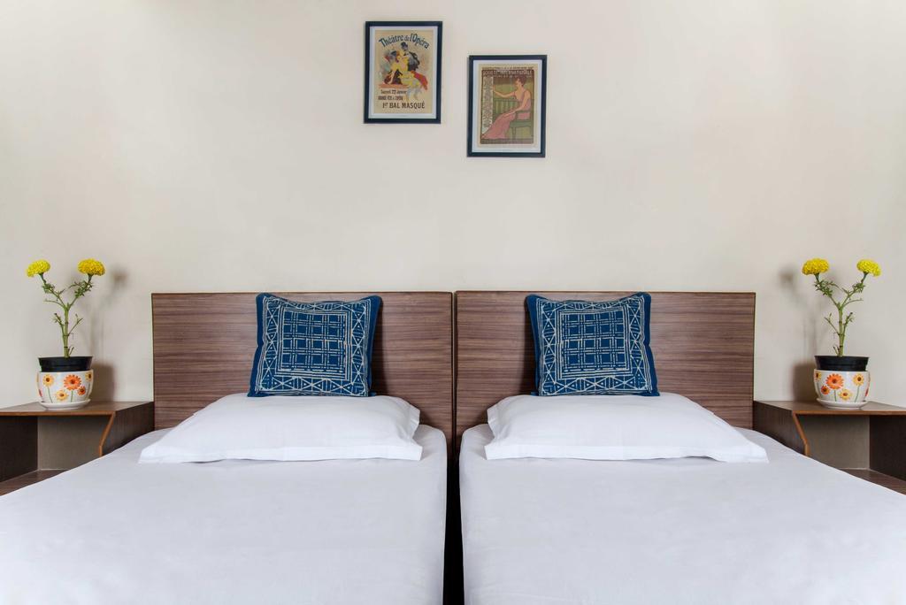 Amber Inn Bangalore Buitenkant foto